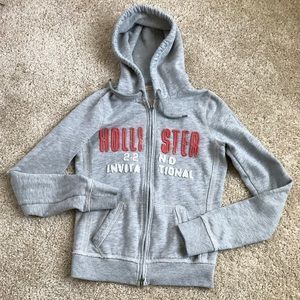 Hollister sweatshirt